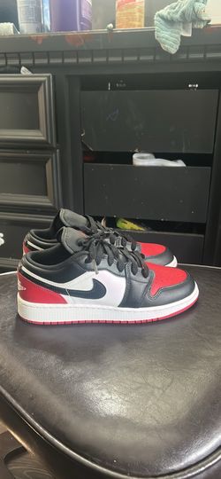 Jordan 1 Low Alternate Bred Toe