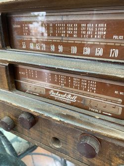 Vintage Packard-Bell Radio/Record Player