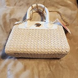 White beach bag and purse