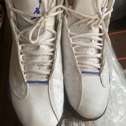 Retro 13 Hyper Royal 