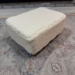 BRAND NEW*CAROLMADE Small Foot Stool Ottoman Footstool With Legs