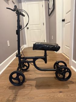Knee scooter