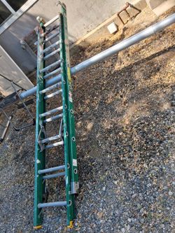 Ladder 16’ extension ( Louisville) fiber glass