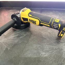 New DEWALT 20V MAX XR Cordless Brushless 4.5 in. Slide Switch Small Angle Grinder with Kickback Brak