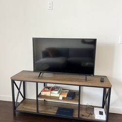 Rustic TV  Stand  (Free TV With The Stand) 