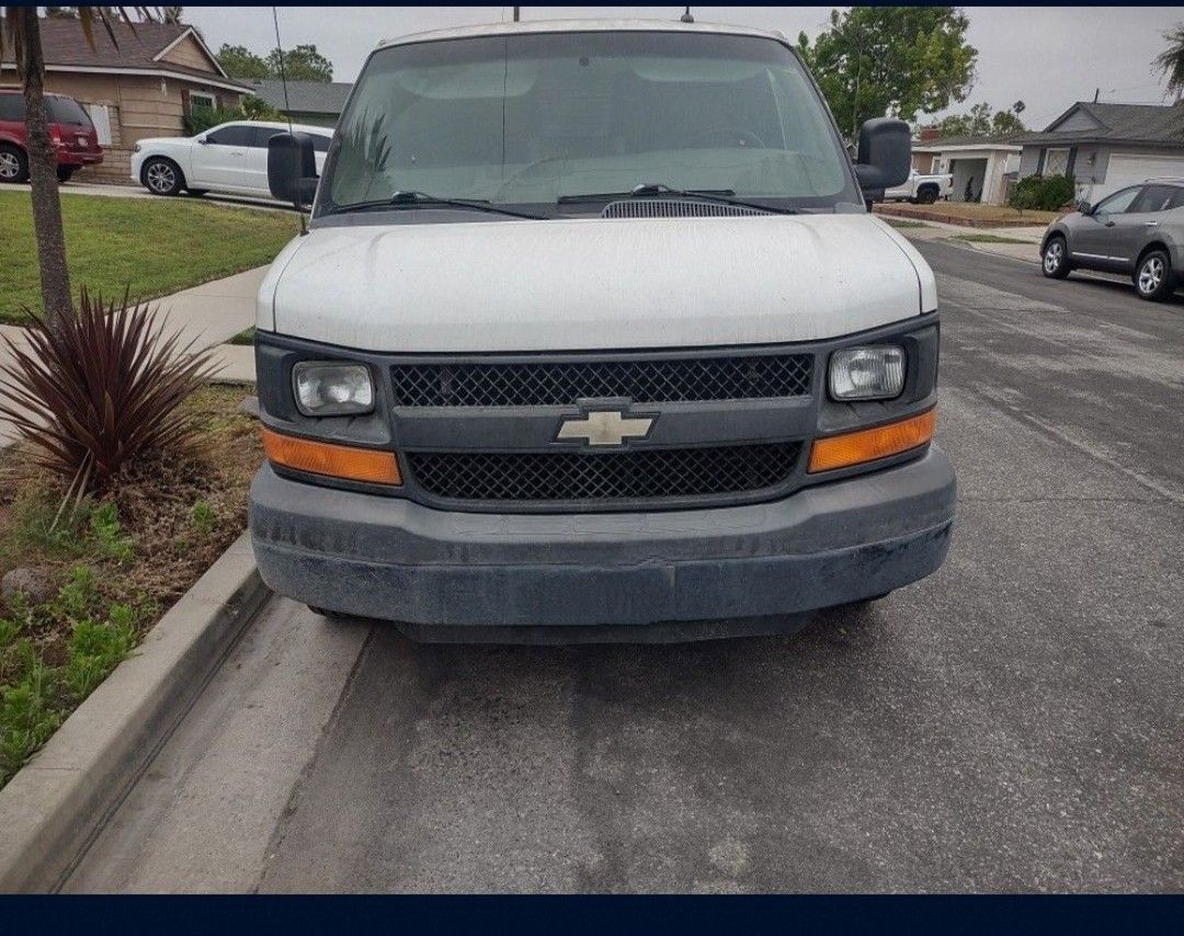 2015 CHEVY EXPRESS 2500 .....π¨π¨Plz Read Description π¨π¨