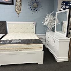 4PC White Queen Bedroom Set 