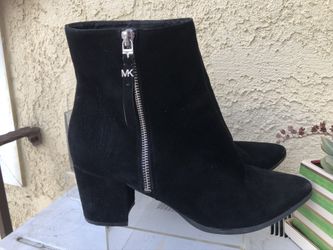 Michael kors size 91/2