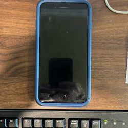 iPhone 7 Plus - 128 GB - Case Included