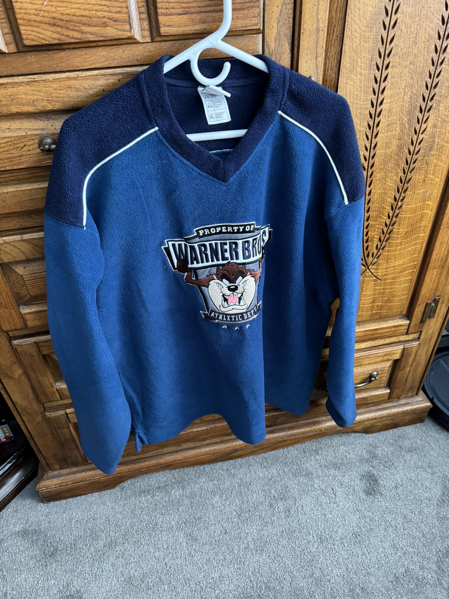 Warner Bros. Vintage Fleece Pullover Sweatshirt