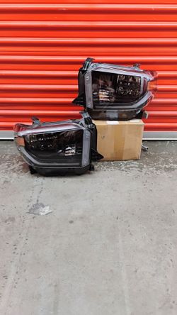 2014-2021 Toyota Tundra models with factory halogen and LED headlights. For halogen versions, simply