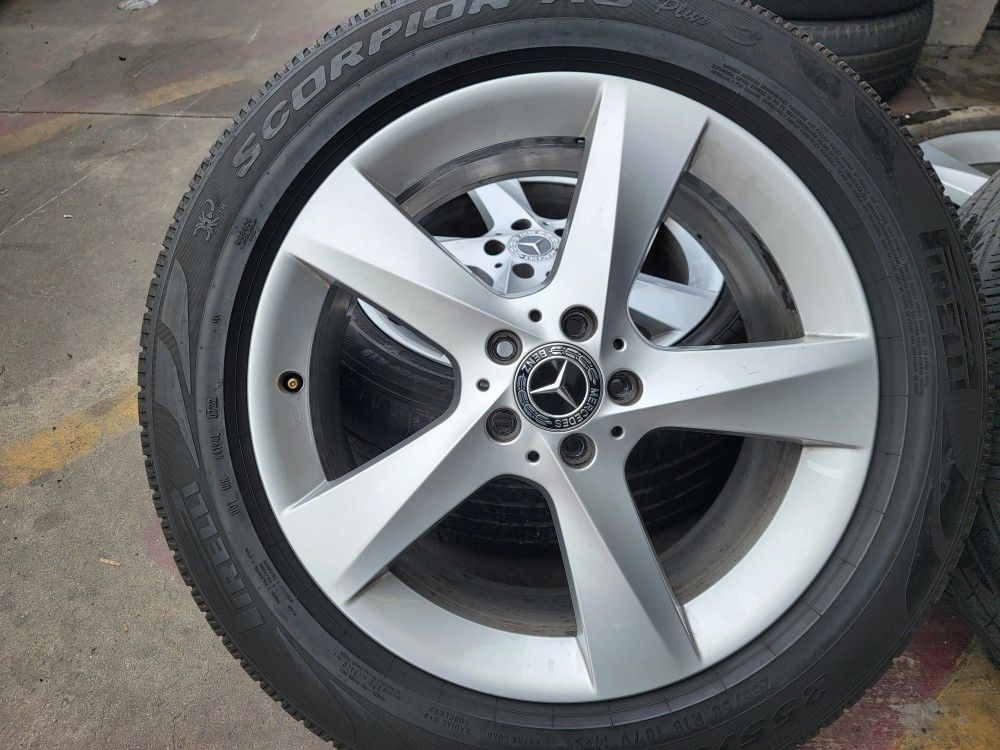 OEM 19"MERCEDES BENZ GLE350/ML350/R350 Wheels With Tires 