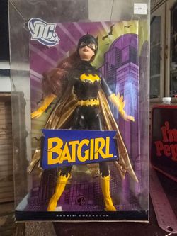 DC Comics Batgirl Barbie Collector Doll - Pink Label (2008 Mattel L9630) - New In Box