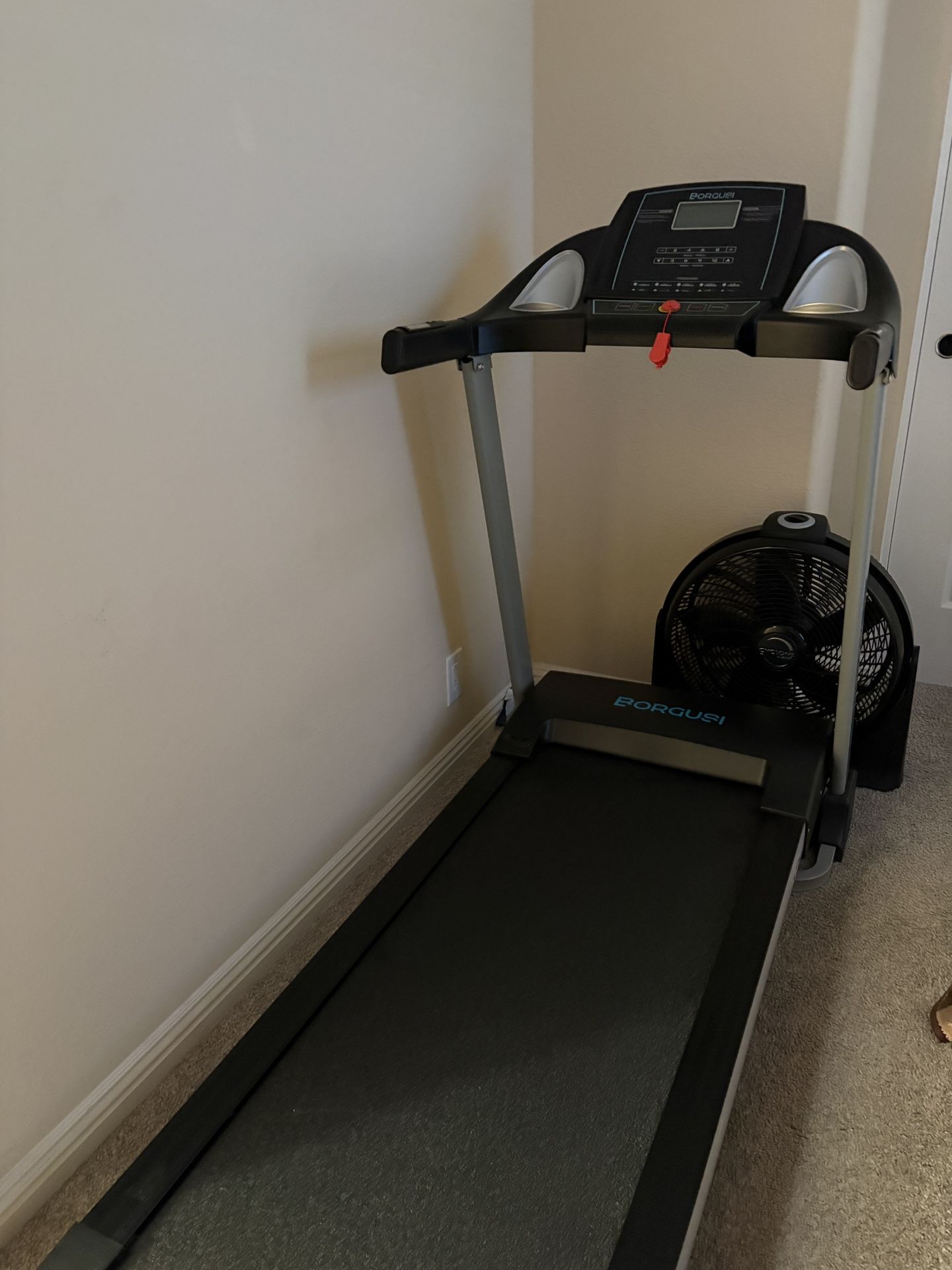 TREADMILL FOR SALE MUST GO