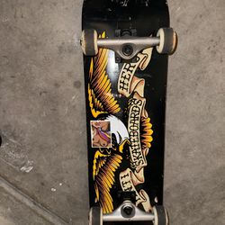 Anti Hero Skateboard 