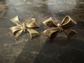 Aretes de oro