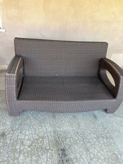 Outdoor Wicker Loveseat Sofa