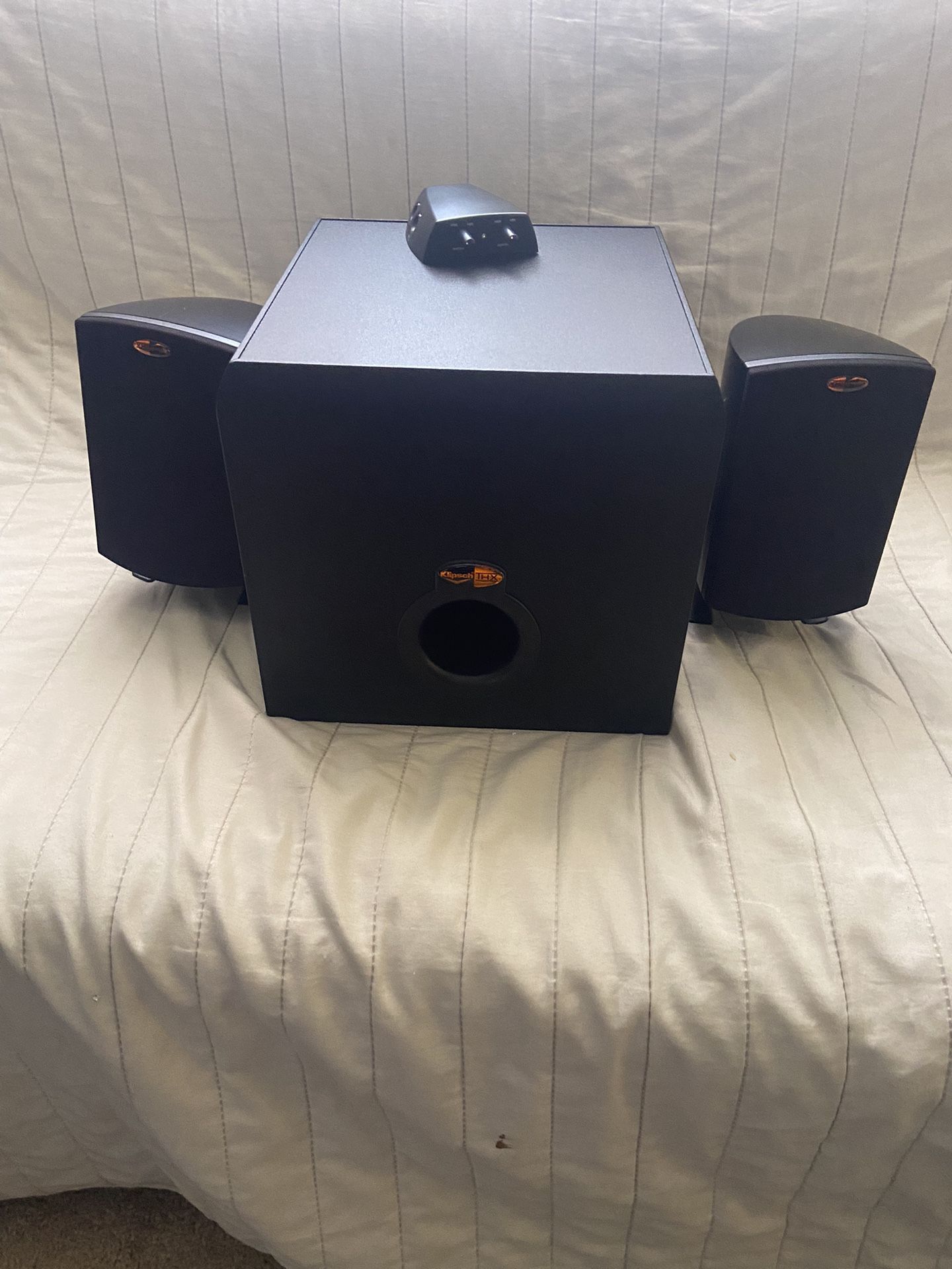 Klipsch ProMedia 2.1 THX Certified Computer Speaker System (Black)