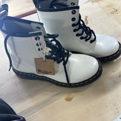 Dr Martens Shoes
