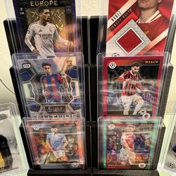 Soccer lot with rookies including Lamine Yamal NO singles buy pls don’t ask