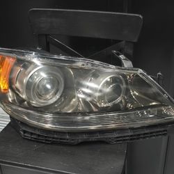 2005 2006 2007 2008 Acura RL Passenger Or Driver SIDE Xenon HID Headlight
