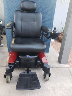 Invacare Pronto Motorized Wheelchair 