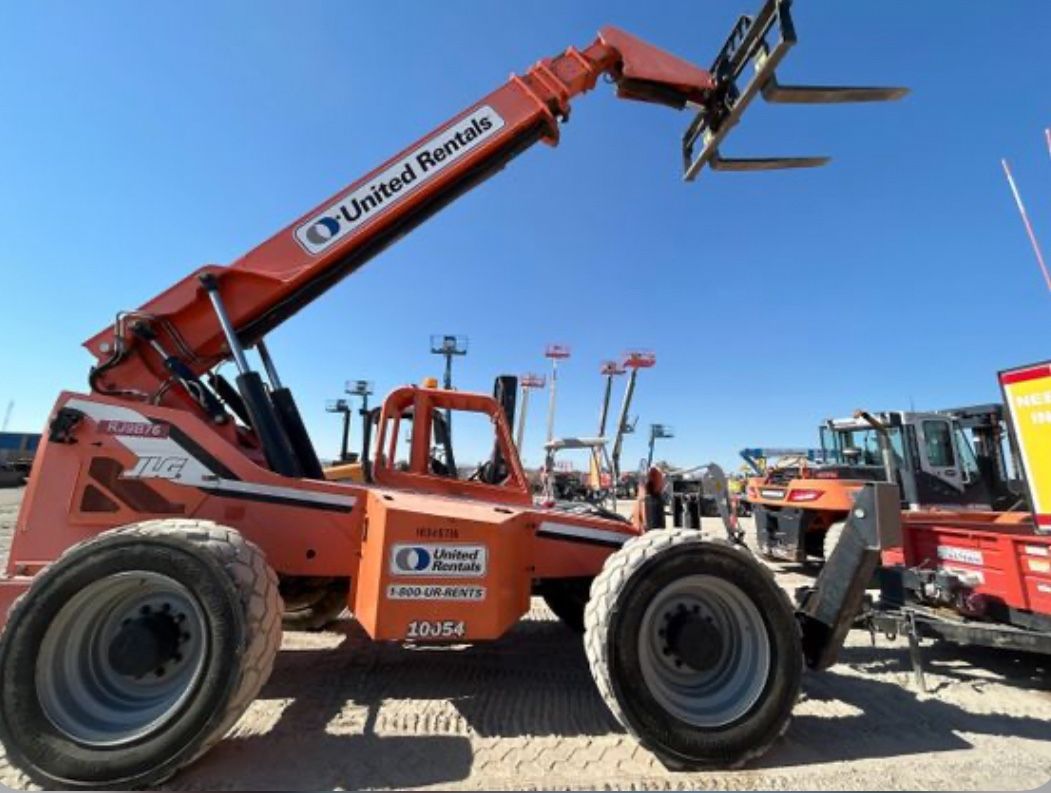 Skytrak 10054 Reach Forklift