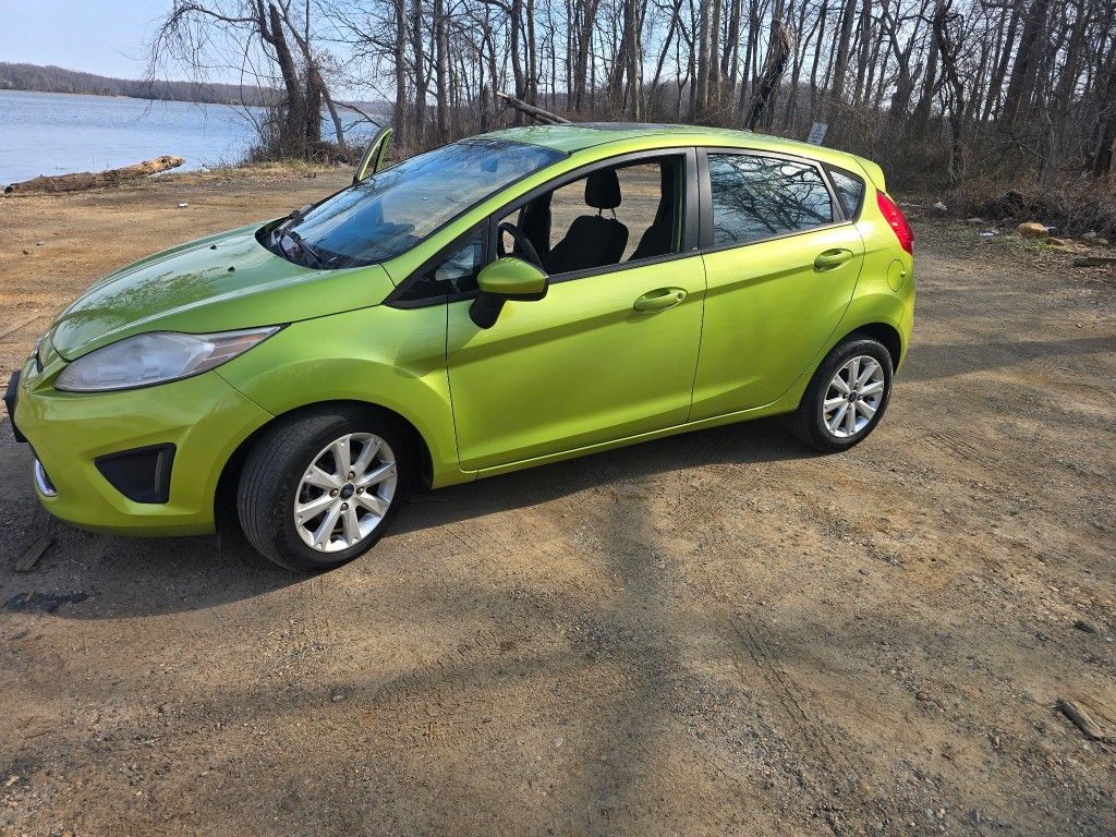 2011 Ford Fiesta