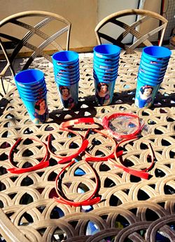 Snow white 10 headbands and 32 cups birthday decoration