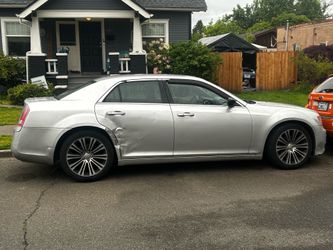 Chrysler 300s need gone