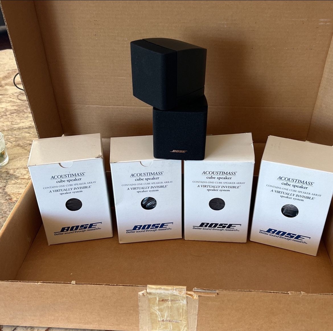 BOSE ACOUSTIMASS CUBE SPEAKERS ( 5 ) NEW