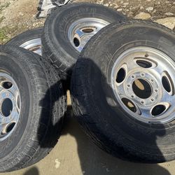 Ford 250/350 Tires & Rims