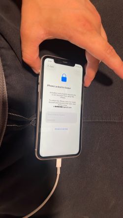 iPhone 11