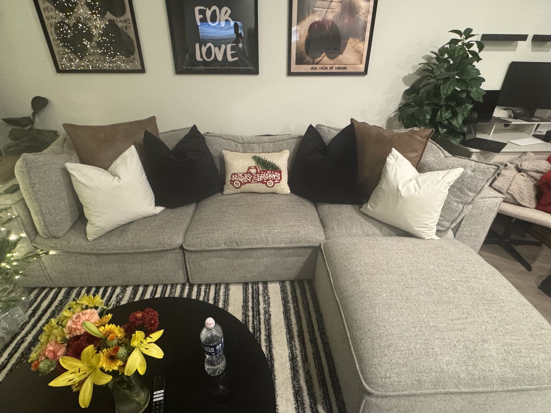 Gray Sectional And Ottoman