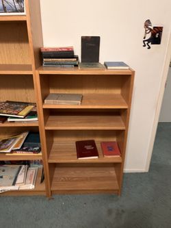 Free book shelves