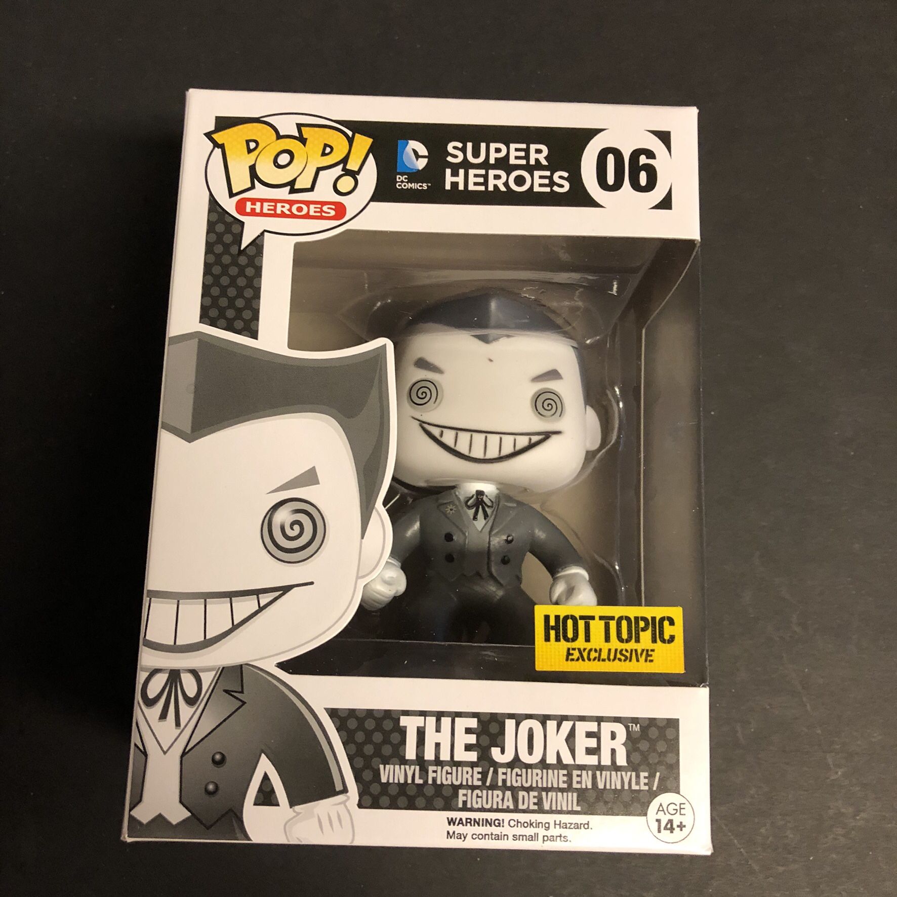 Funko Pop Joker Hot Topic Exclusive