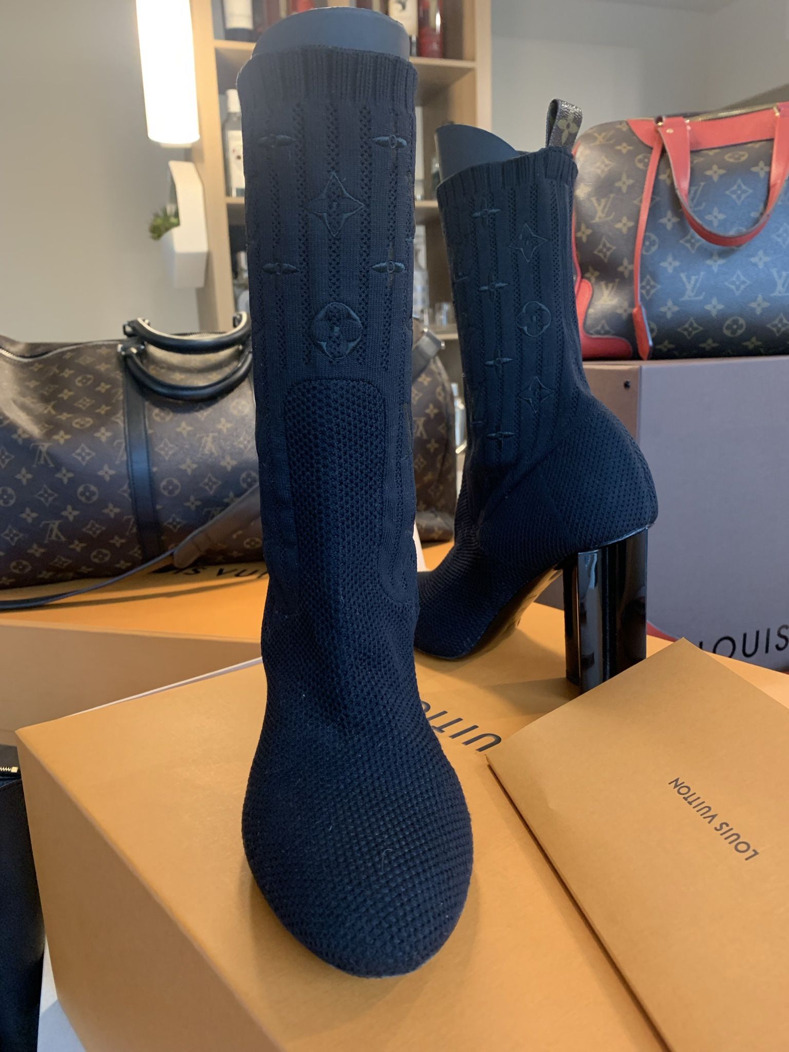 LV Silhouette Ankle Boot Authentic 