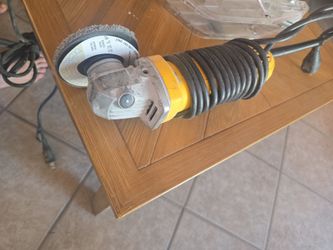 Dewalt