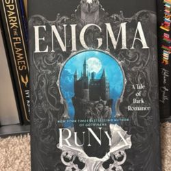 New Booktok Books- Romantasy, Fantasy 