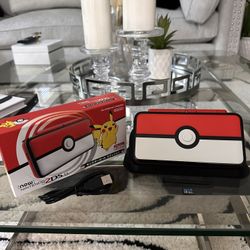 RARE New Nintendo 2DS LL - Pokéball Edition - Comes W/ 128 GB and 1000+ Games