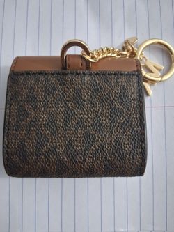 I have a brown and tan mini mk ear buds case
