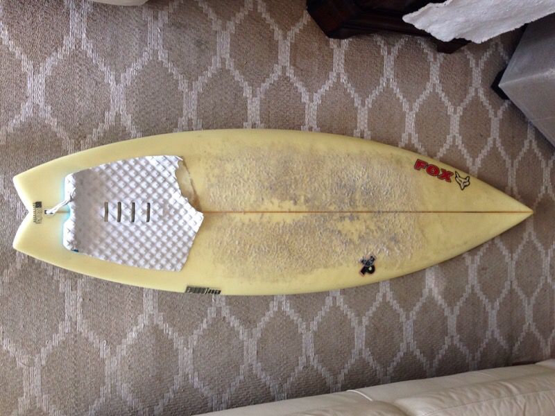 Fox 5'8 surfboard