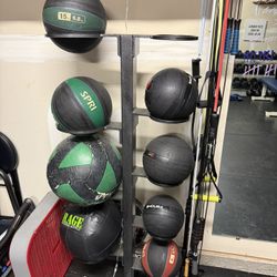 Medicine Ball Set + Medicine Ball Rack