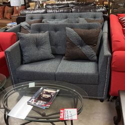Sofa and loveseat for $800