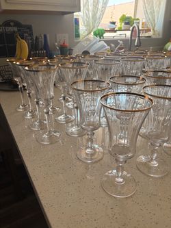 Fine glasses ( for wine and water)