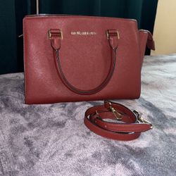 USED MICHAEL KORS BAG