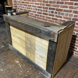 BAR/CAFE (made From Wooden Pallets)