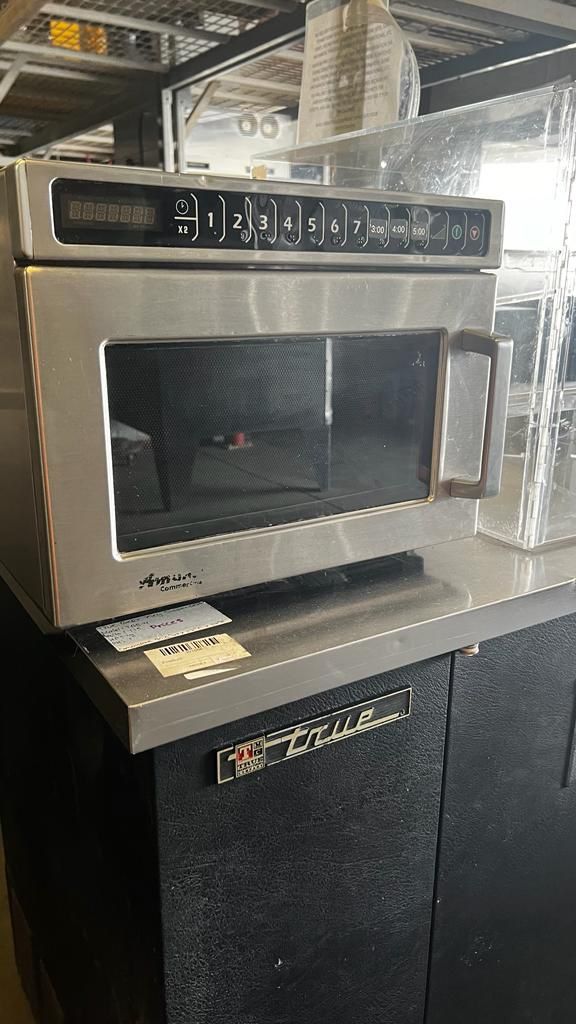 COMMERCIAL MICROWAVE AMANA for Sale in Phoenix, AZ OfferUp