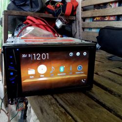 2018 Pioneer Avh  110Bt Double Din Deck Car Audio 