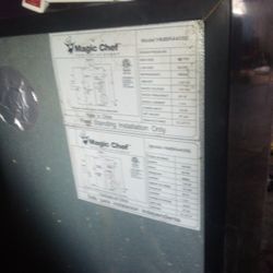Mini Fridge 